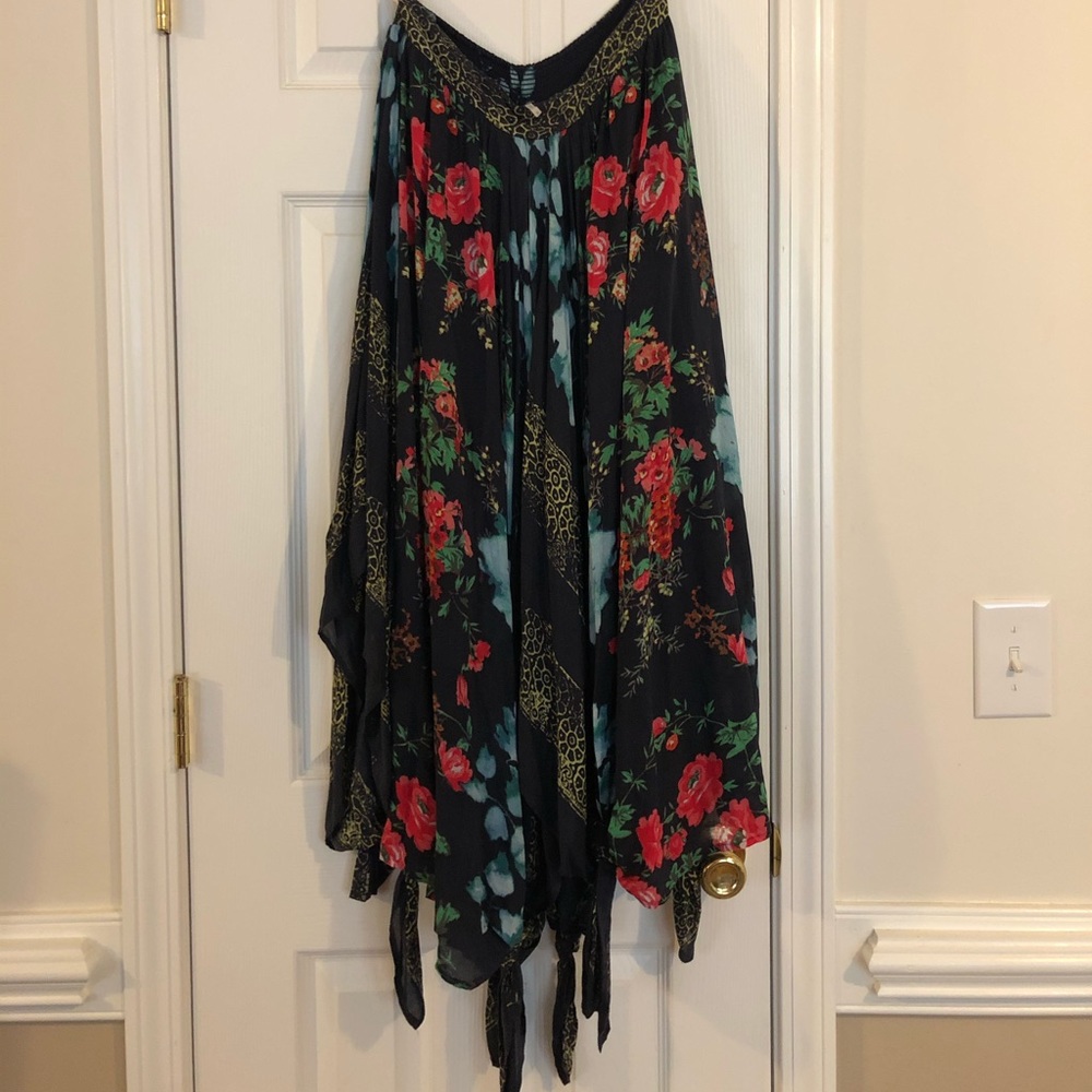 NW/OT Free People floral print maxi skirt
